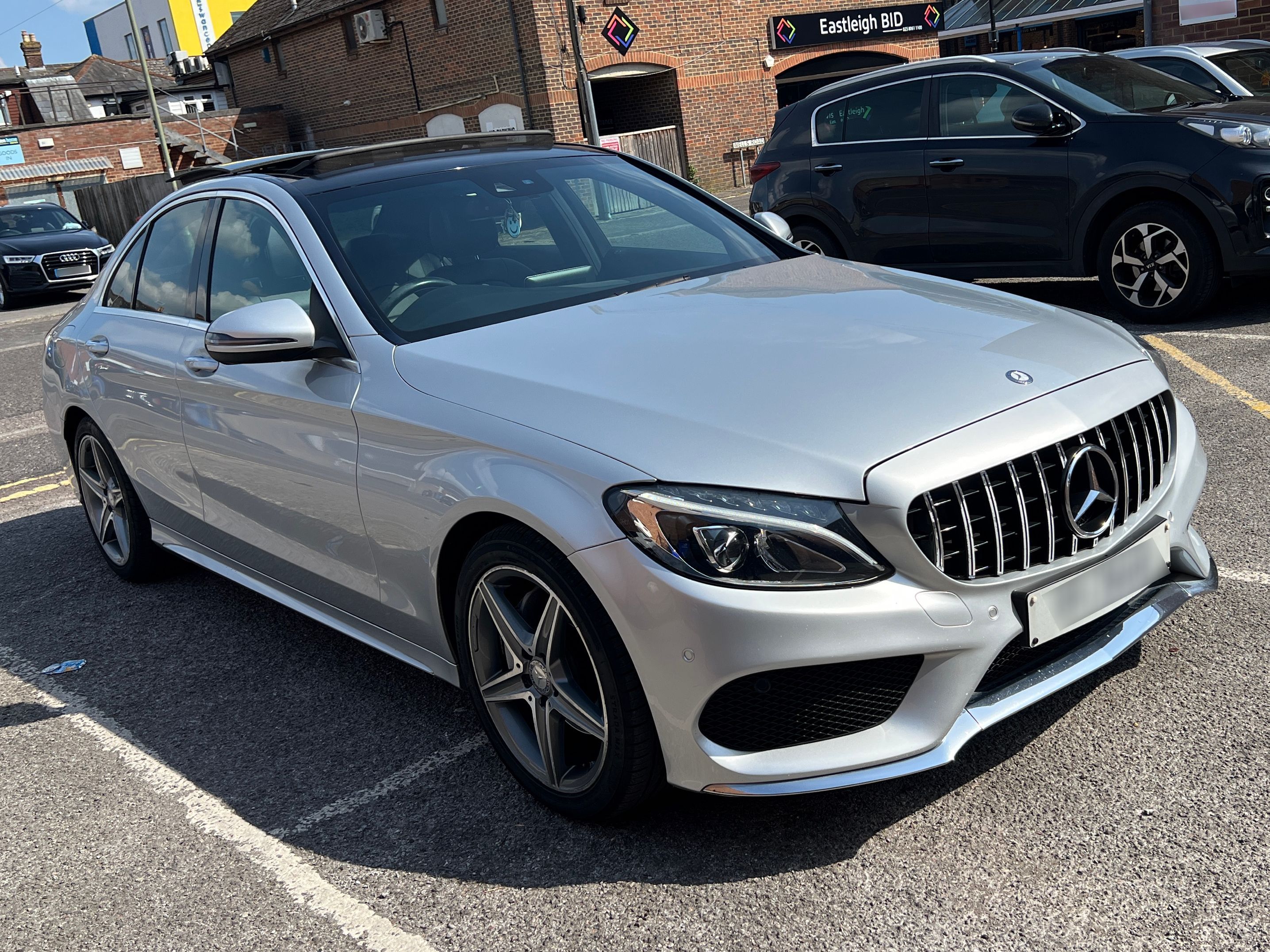 Mercedes C220 D AMG LINE PREMIUM + AUTO