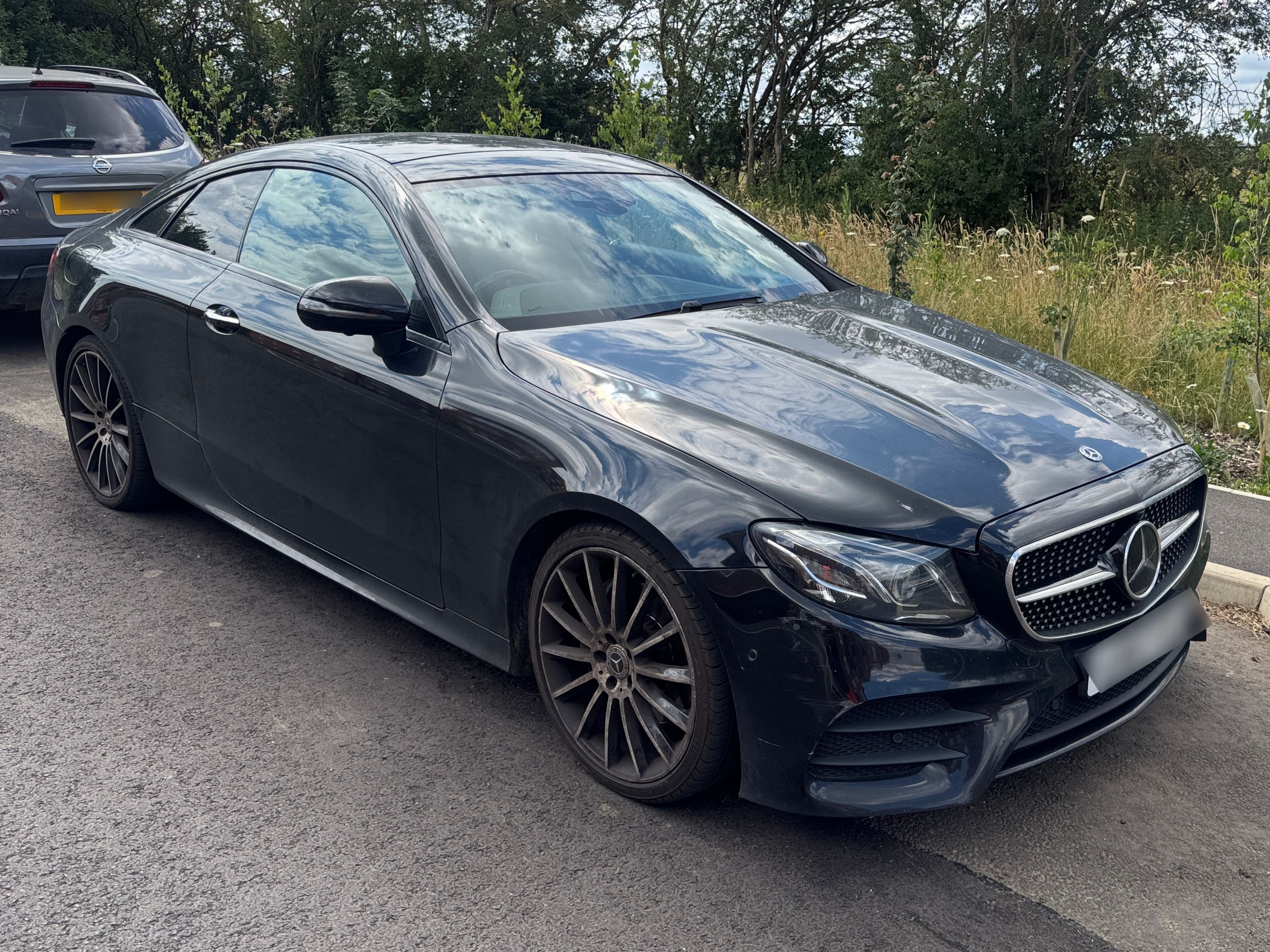 Mercedes E 220 D AMG Line PREMIUM+ Auto