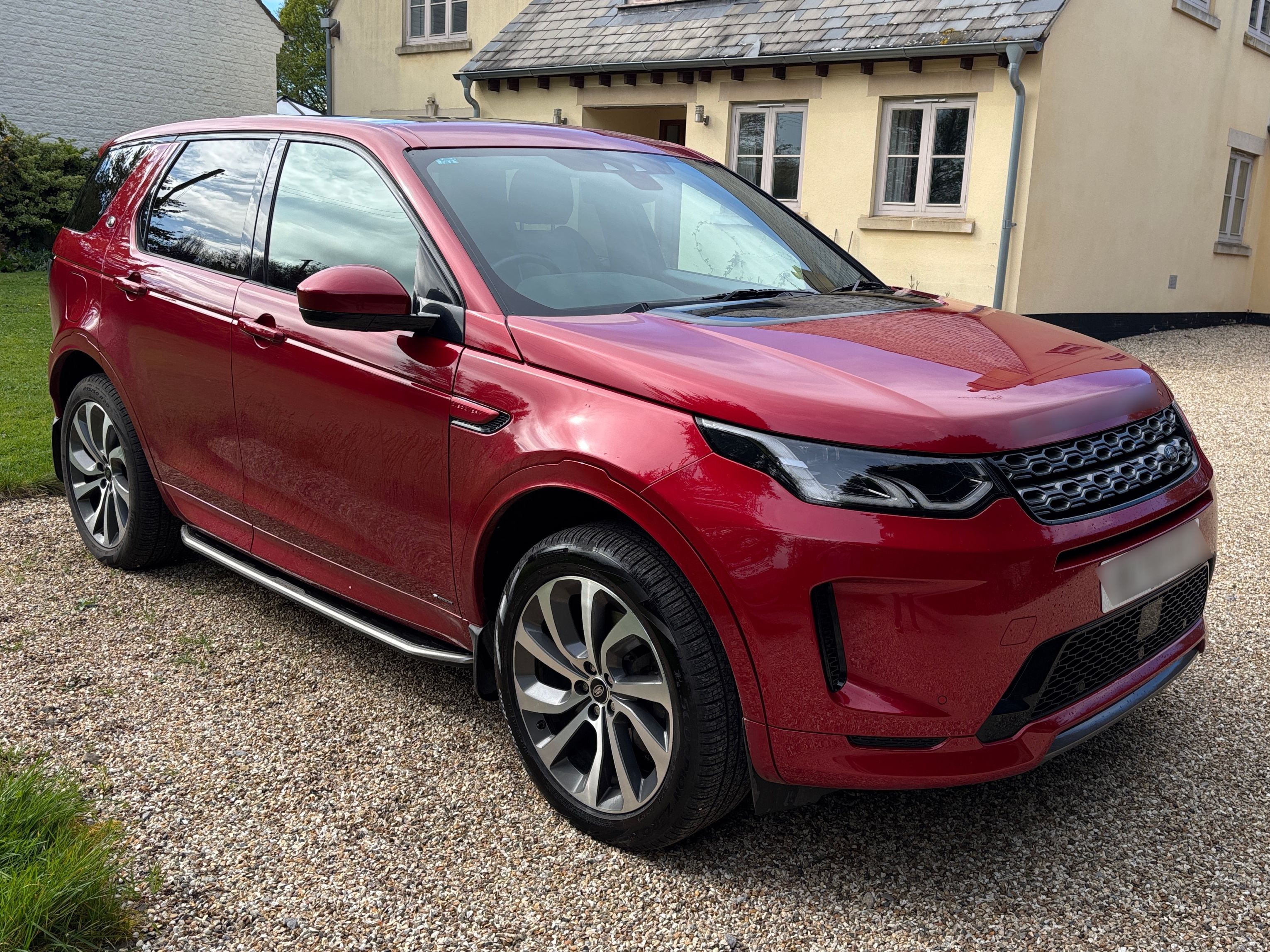 Land Rover Discovry Sport Rdyn HSE P300E A