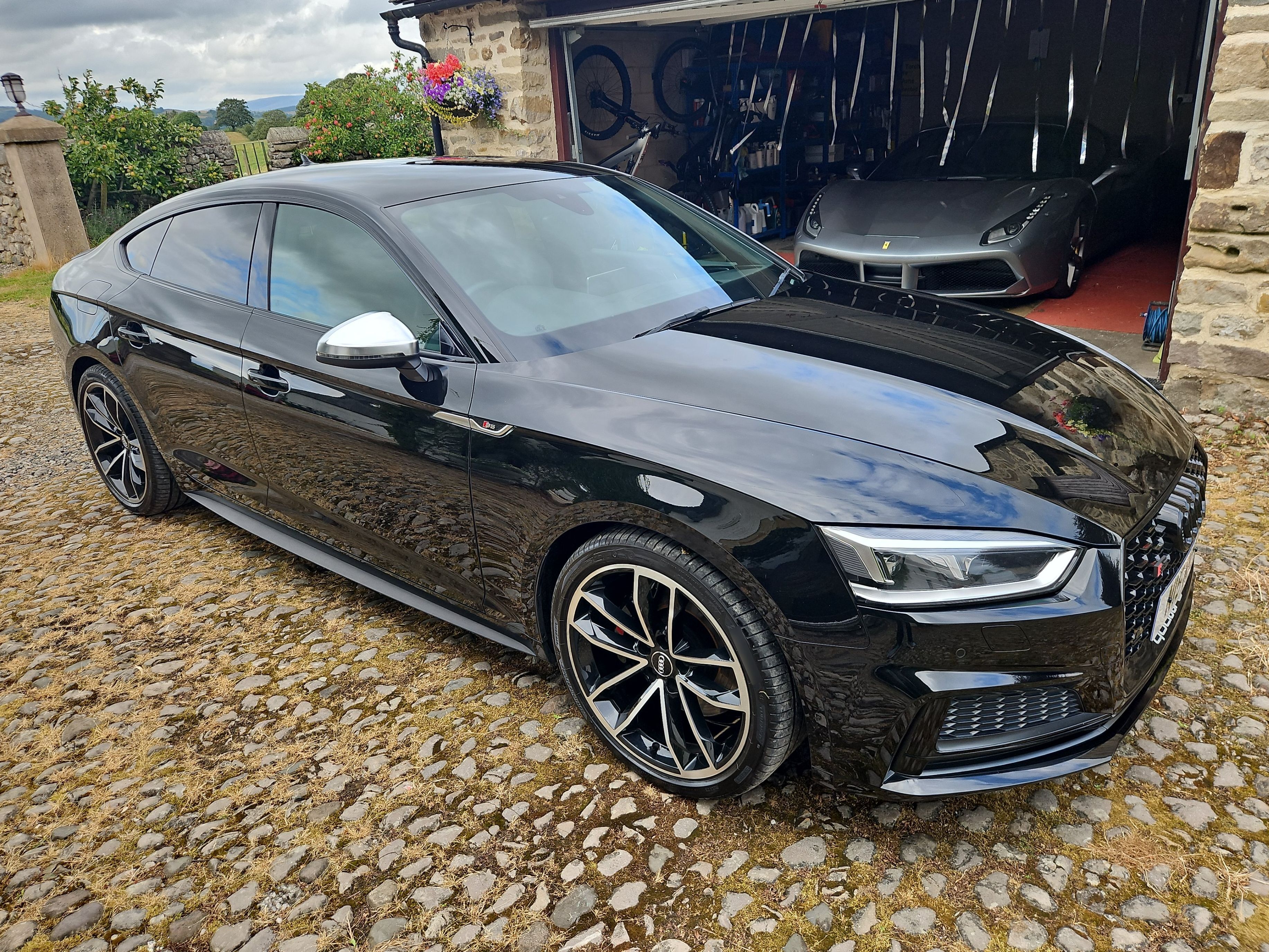 Audi S5