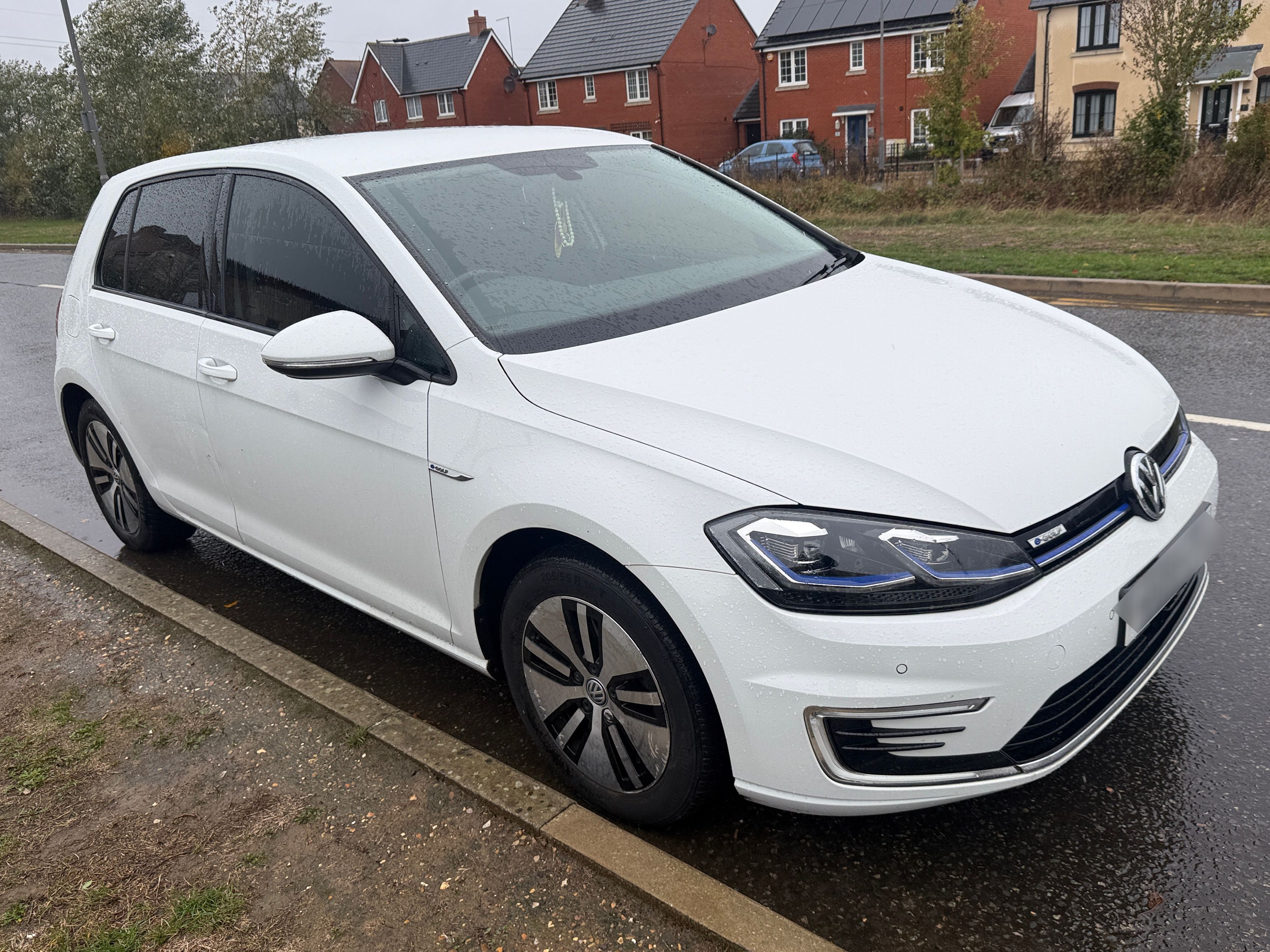 Volkswagen E-GOLF