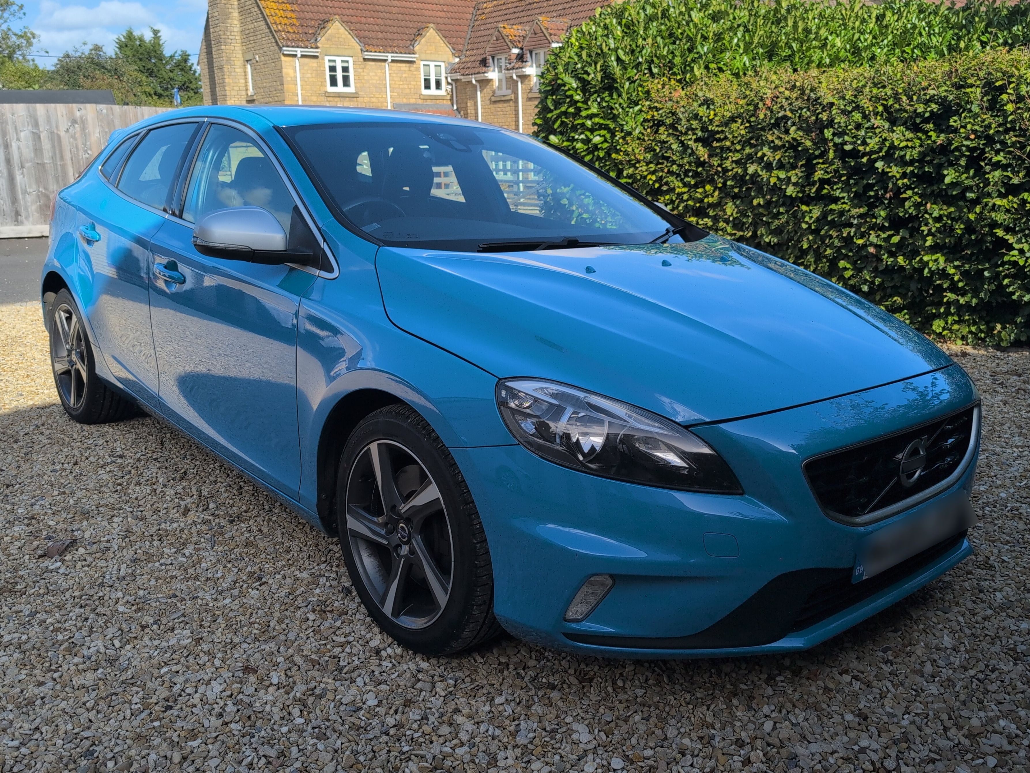 Volvo V40